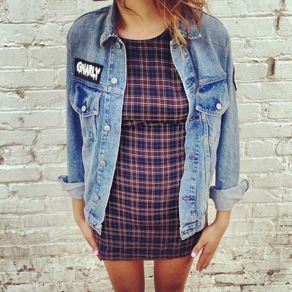 Plaid Bodycon Mini Dress - Picture 3 of 8